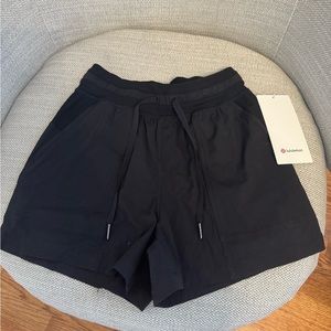 Lululemon Dance Studio HR Short 3.5” Size 2